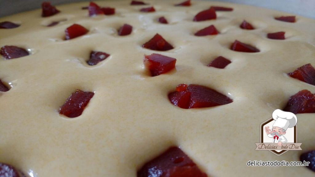 Bolo de Fubá com Goiabada