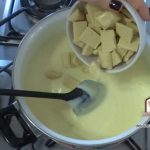 Escondidinho de pêssego em calda e chocolate 4