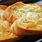 Deliciosa receita de pão de alho com queijo 1