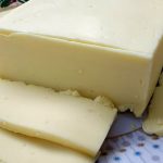 Receita de mussarela caseira muito fácil de fazer. 1