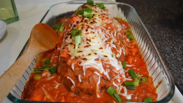 Rocambole de carne moída