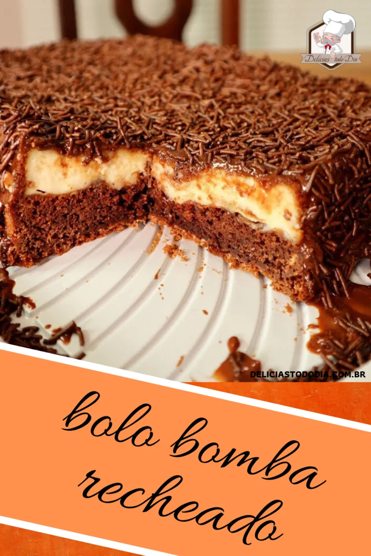 Bolo Bomba Recheado com Cobertura de Chocolate 1 Bolo Bomba Recheado