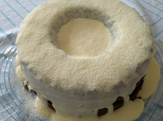 Bolo vulcão de leite ninho