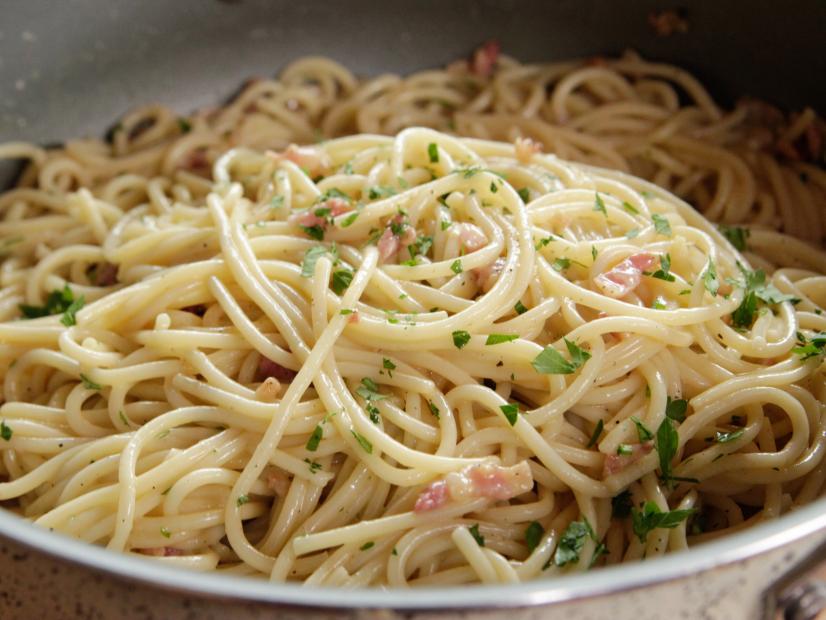 macarrão a carbonara